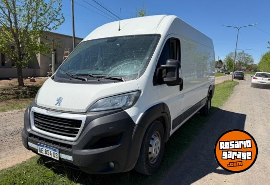 Utilitarios - Peugeot Boxer larga alta 2021 Diesel  - En Venta