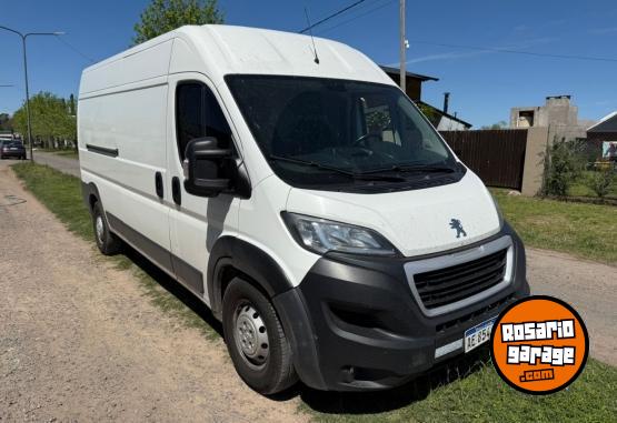 Utilitarios - Peugeot Boxer larga alta 2021 Diesel  - En Venta
