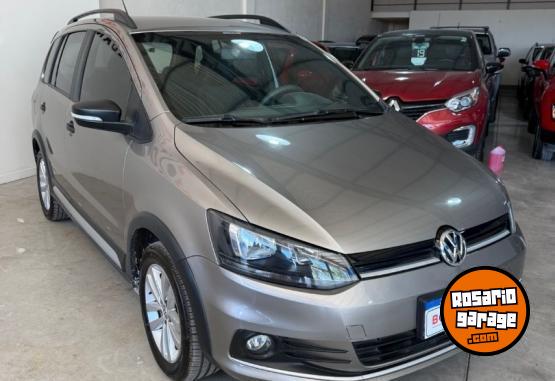 Autos - Volkswagen Suran track 2017 Nafta  - En Venta