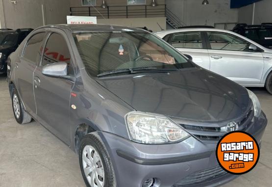 Autos - Toyota Etios XS plus 2016 Nafta - En Venta