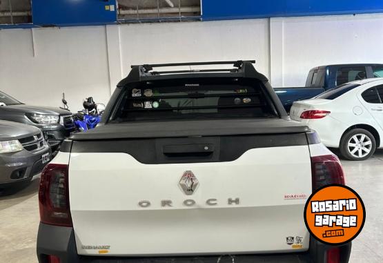 Camionetas - Renault Duster Oroch outsider 2017 GNC 84000Km - En Venta