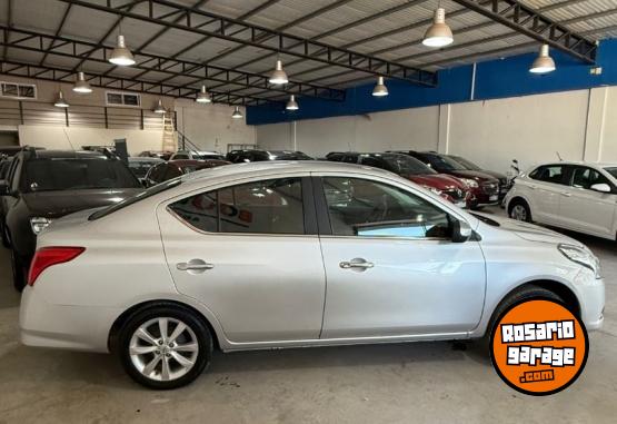 Autos - Nissan Versa 2019 Nafta  - En Venta