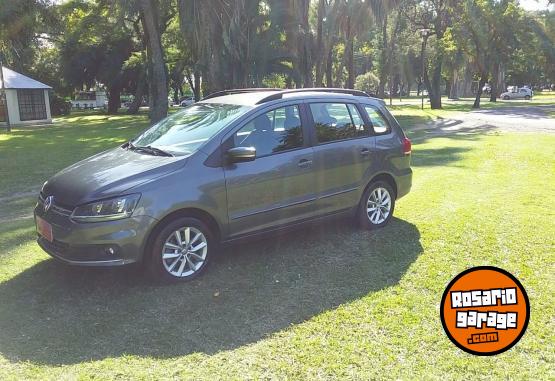 Autos - Volkswagen SURAN 2016 Nafta 88000Km - En Venta