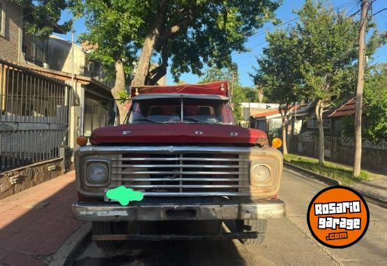 Camiones y Gras - CAMION FORD 700 MODELO 1973 - En Venta