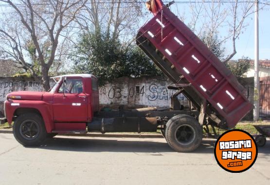 Camiones y Gras - CAMION FORD 700 MODELO 1973 - En Venta