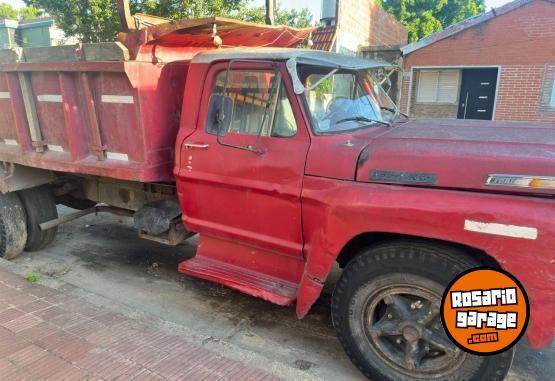 Camiones y Gras - CAMION FORD 700 MODELO 1973 - En Venta