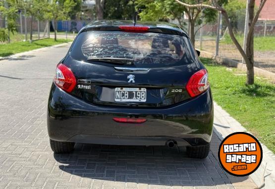 Autos - Peugeot 208 2013 GNC 95000Km - En Venta