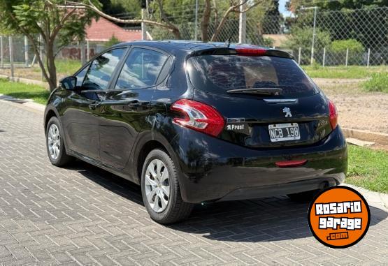 Autos - Peugeot 208 2013 GNC 95000Km - En Venta