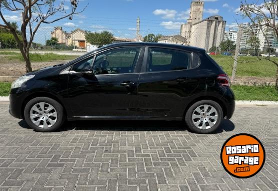 Autos - Peugeot 208 2013 GNC 95000Km - En Venta