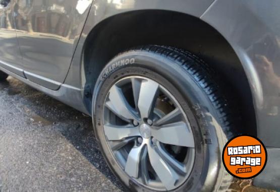 Autos - Peugeot 2008 FELINE 1.6 2019 Nafta 84900Km - En Venta