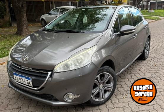Autos - Peugeot 208 feline 2016 Nafta 120000Km - En Venta