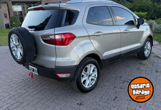 Autos - Ford ecosport titanium 2016 Nafta 105000Km - En Venta