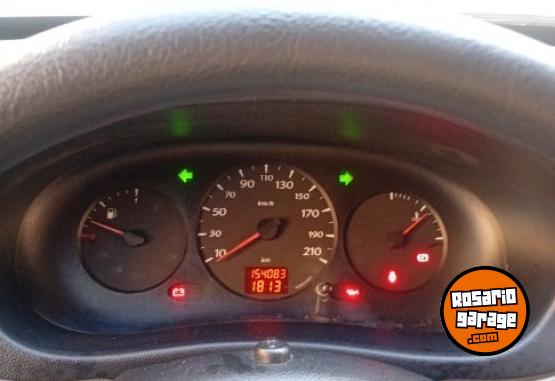 Utilitarios - Renault Kangoo Confort 2012 GNC 154000Km - En Venta