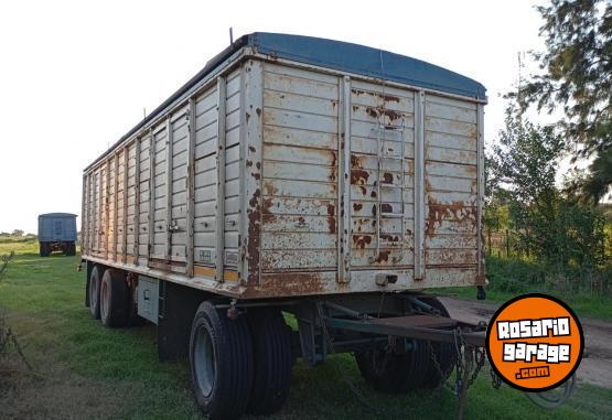 Camiones y Gras - Vendo acoplado Montenegro - En Venta