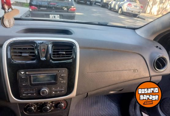 Autos - Renault Logan 2016 Nafta 69000Km - En Venta