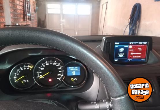 Autos - Renault Fluence 2014 Nafta 160000Km - En Venta