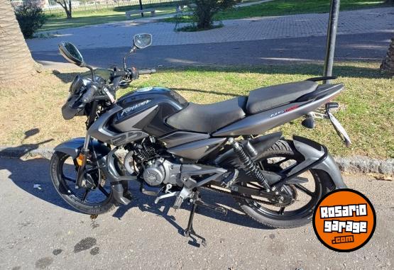 Motos - Bajaj 125 2021 Nafta 13000Km - En Venta