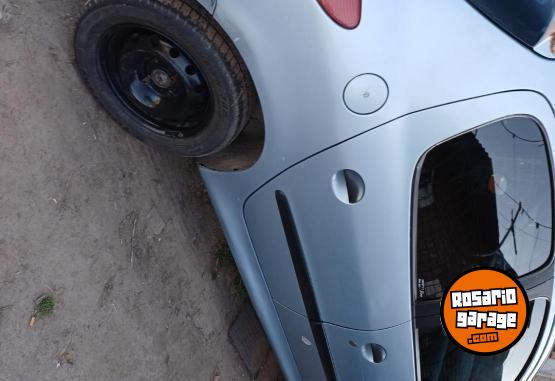 Autos - Peugeot 206 xr premiun 2003 Nafta 200000Km - En Venta