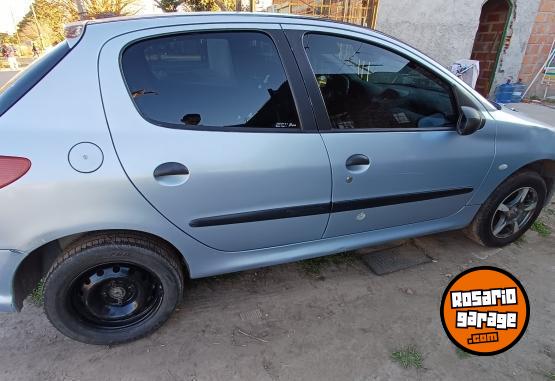 Autos - Peugeot 206 xr premiun 2003 Nafta 200000Km - En Venta