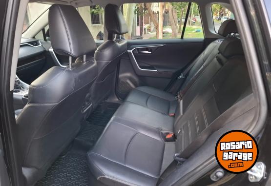Camionetas - Toyota Rav4 Limited 2019 Electrico / Hibrido 104000Km - En Venta