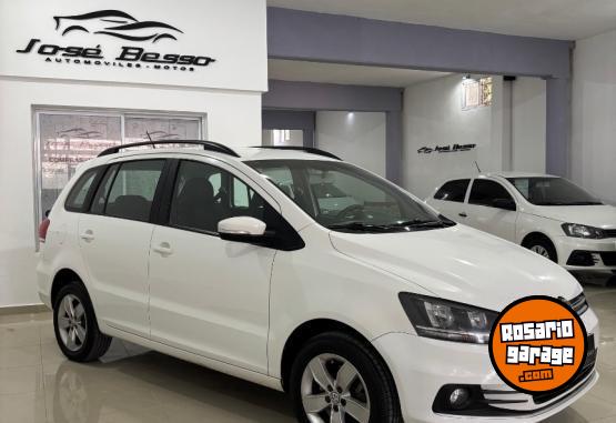 Autos - Volkswagen Suran 2016 GNC 126000Km - En Venta