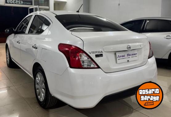 Autos - Nissan Versa 2019 Nafta 110000Km - En Venta
