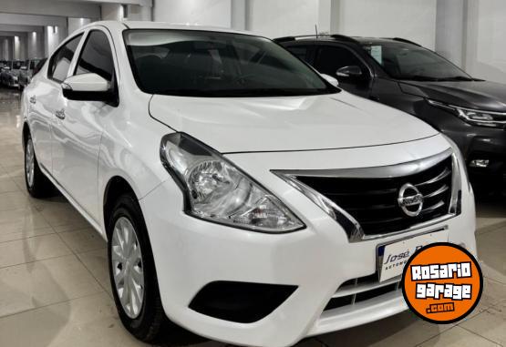 Autos - Nissan Versa 2019 Nafta 110000Km - En Venta
