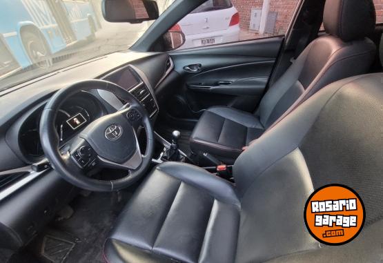 Autos - Toyota Yaris 2018 Nafta 90000Km - En Venta