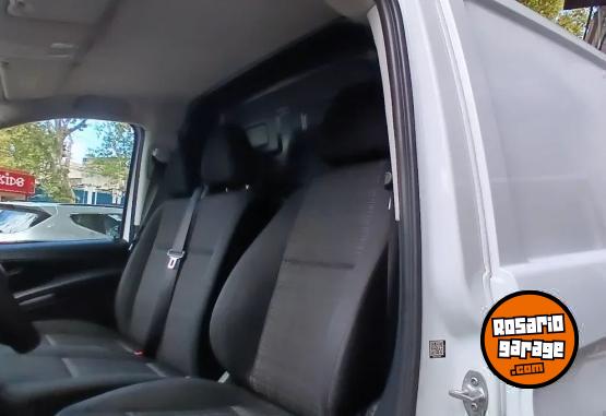 Utilitarios - Mercedes Benz Vito Furgon 2019 Diesel  - En Venta