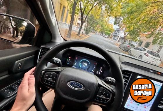 Camionetas - Ford Ranger XLS 2023 Diesel 41000Km - En Venta