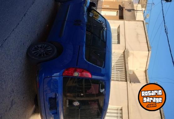 Utilitarios - Fiat DOBL 2013 Nafta 220000Km - En Venta