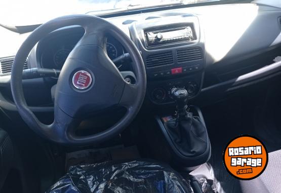 Utilitarios - Fiat DOBL 2013 Nafta 220000Km - En Venta
