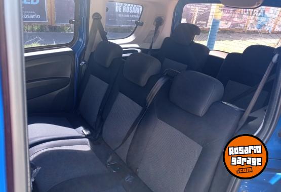 Utilitarios - Fiat DOBL 2013 Nafta 220000Km - En Venta