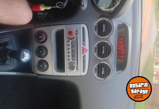 Autos - Peugeot 408 2013 Nafta 92000Km - En Venta