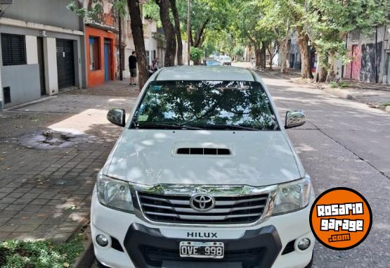 Camionetas - Toyota Hilux 2015 Diesel 210000Km - En Venta