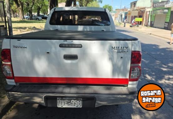 Camionetas - Toyota Hilux 2015 Diesel 210000Km - En Venta