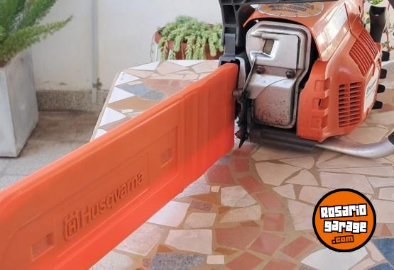 Herramientas - MOTOSIERRA HUSQVARNA 125 40cc - En Venta