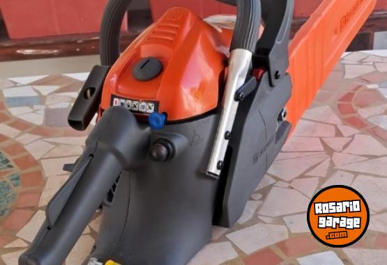 Herramientas - MOTOSIERRA HUSQVARNA 125 40cc - En Venta