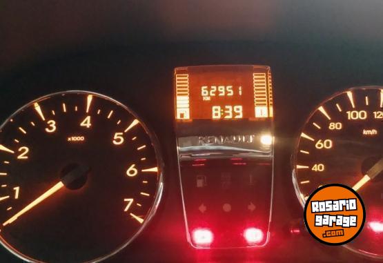 Autos - Renault SYMBOL  CONFORT  PACK  II 2013 Nafta 63000Km - En Venta