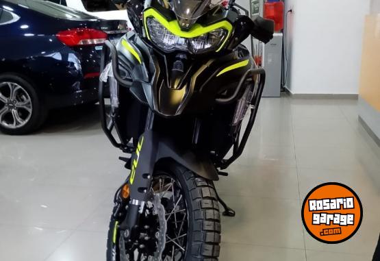 Motos - Benelli TRK 702 X 2025 Nafta 0Km - En Venta