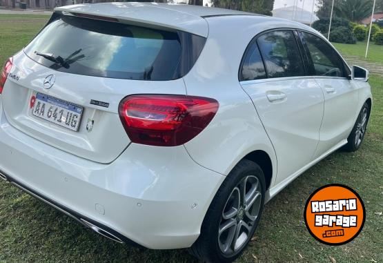 Autos - Mercedes Benz A 200 URBAN 2016 Nafta 191000Km - En Venta