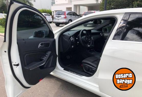 Autos - Mercedes Benz A 200 URBAN 2016 Nafta 191000Km - En Venta