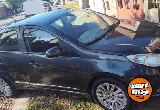 Autos - Fiat Grand siena 2013 2013 GNC 124500Km - En Venta