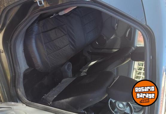 Autos - Fiat Grand siena 2013 2013 GNC 124500Km - En Venta