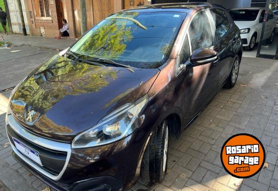 Autos - Peugeot 208 active 2018 Nafta 98000Km - En Venta