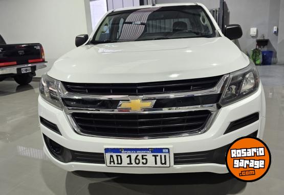 Camionetas - Chevrolet S10 doble cabina 4x2 Ls 2018 Diesel 150000Km - En Venta