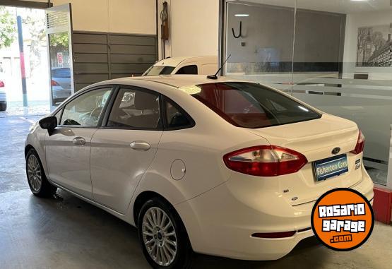 Autos - Ford FIESTA 1.6 SE PLUS 4P 2016 Nafta 165000Km - En Venta