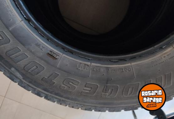 Accesorios para Autos - 4 Neumticos 215 65 16 para Duster 2.0 - En Venta