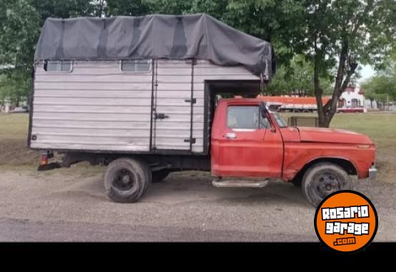 Camiones y Grúas - FORD 350 HIDRÁULICA - En Venta