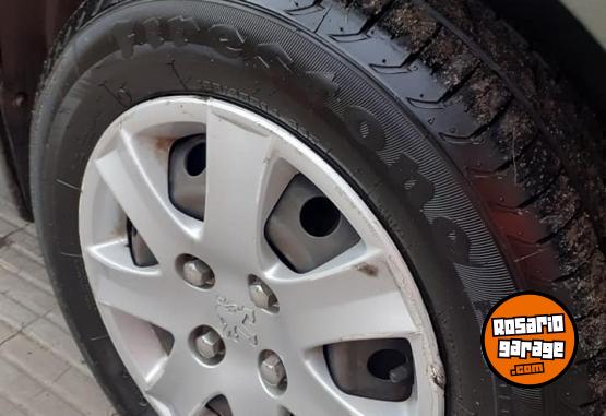 Autos - Peugeot 207 Xr 2011 Nafta 156000Km - En Venta